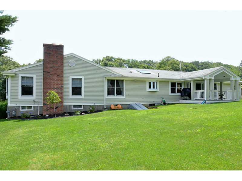 59 Overhill Road Warwick, RI 02818 - Photo 24 of 24 Exterior Back.