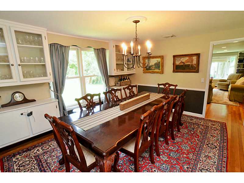 59 Overhill Road Warwick, RI 02818 - Photo 7 of 24 Dining Room.