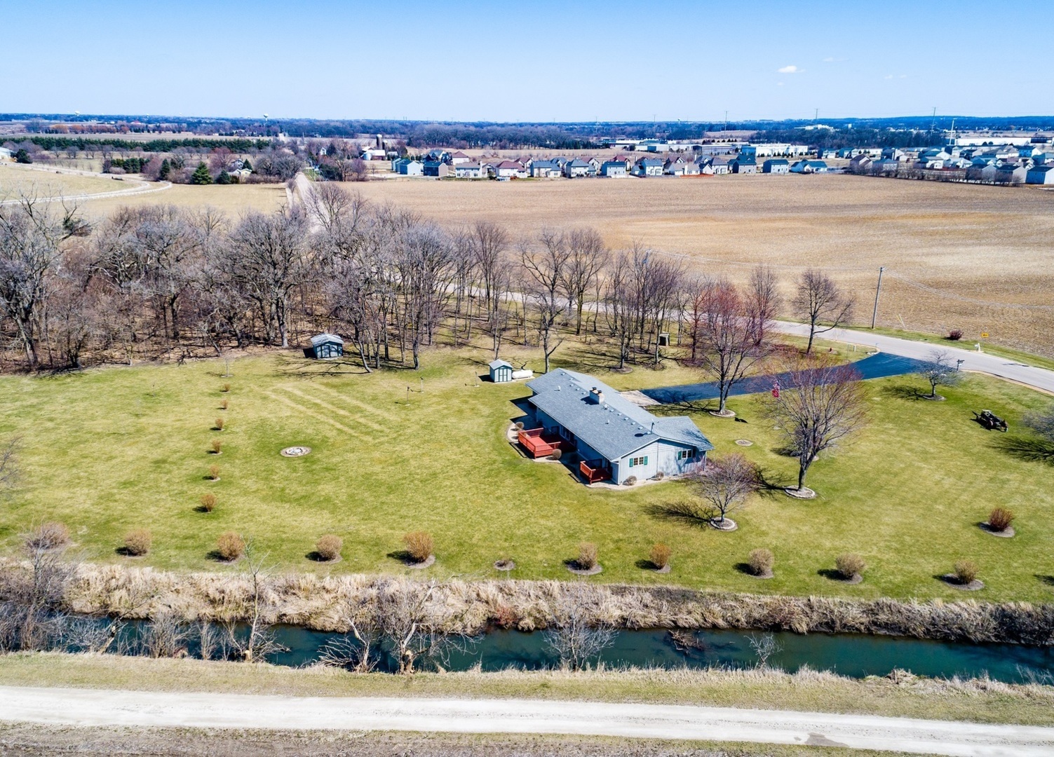 10711 Corneils Road Plano, IL 60545 - Photo 22 of 26 Gallery Image 22