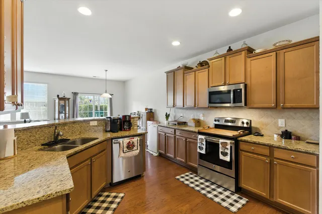 $549,999 | 274 Overcup Loop, Summerville, SC 29486