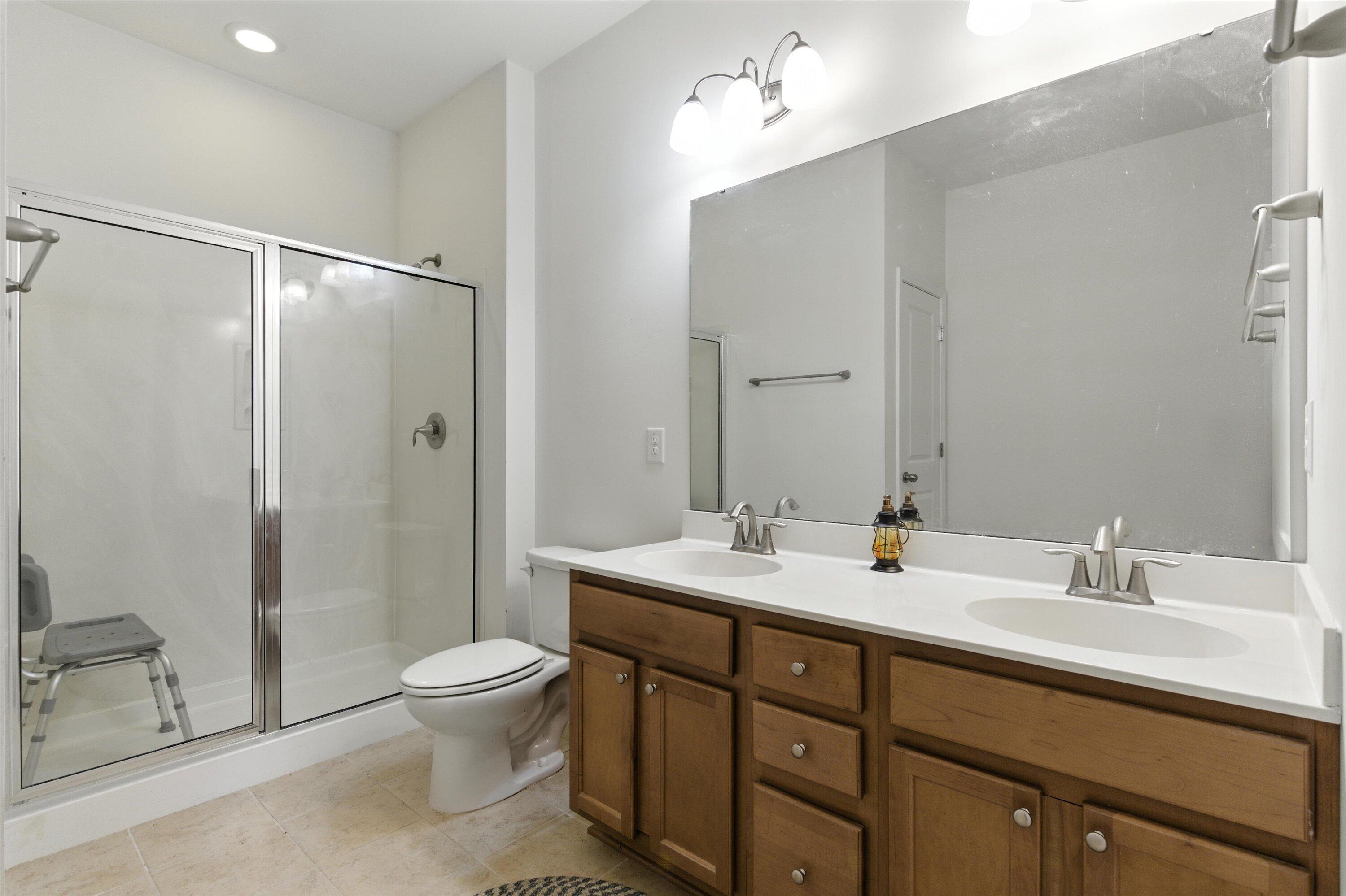 274 Overcup Loop Summerville, SC 29486 - Photo 16 of 41 Private Owners Bathroom