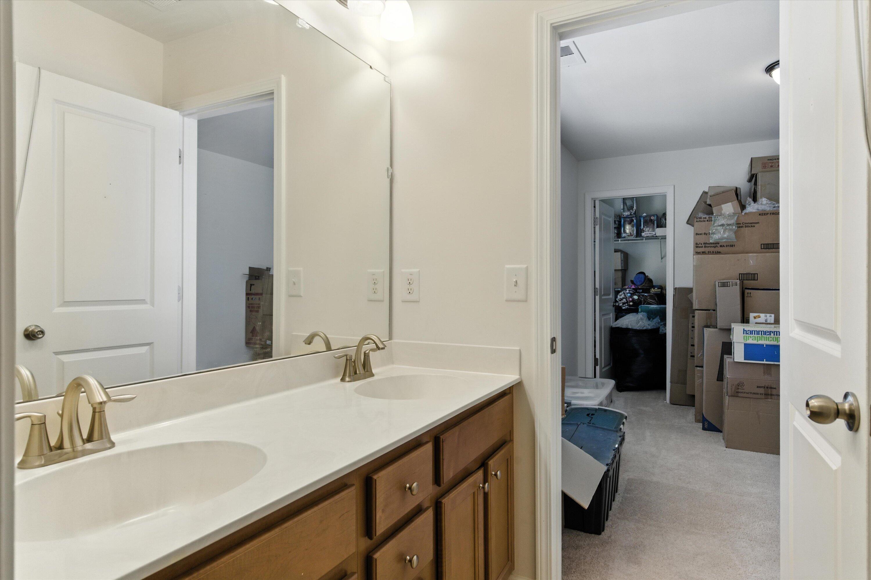 274 Overcup Loop Summerville, SC 29486 - Photo 22 of 41 Bathroom