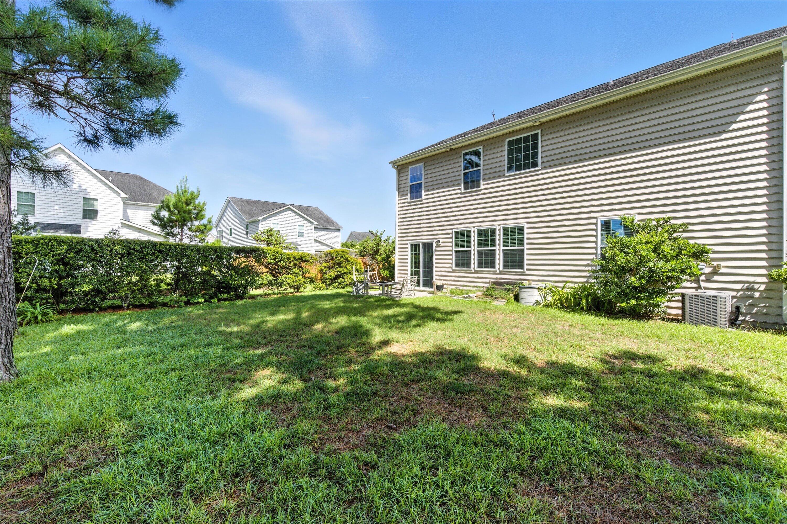 274 Overcup Loop Summerville, SC 29486 - Photo 29 of 41 Backyard Bliss