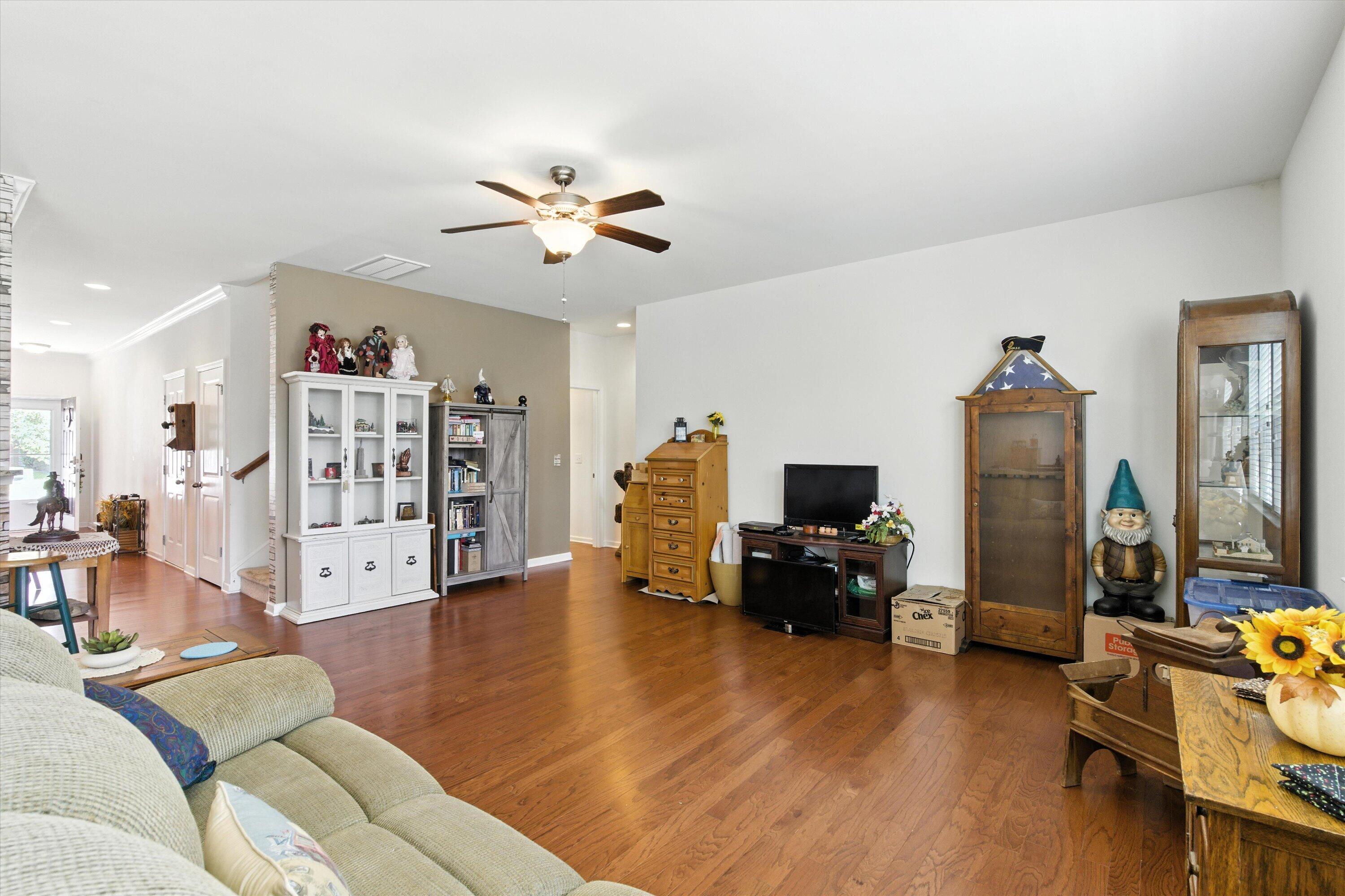 274 Overcup Loop Summerville, SC 29486 - Photo 9 of 41 Seamless Flow