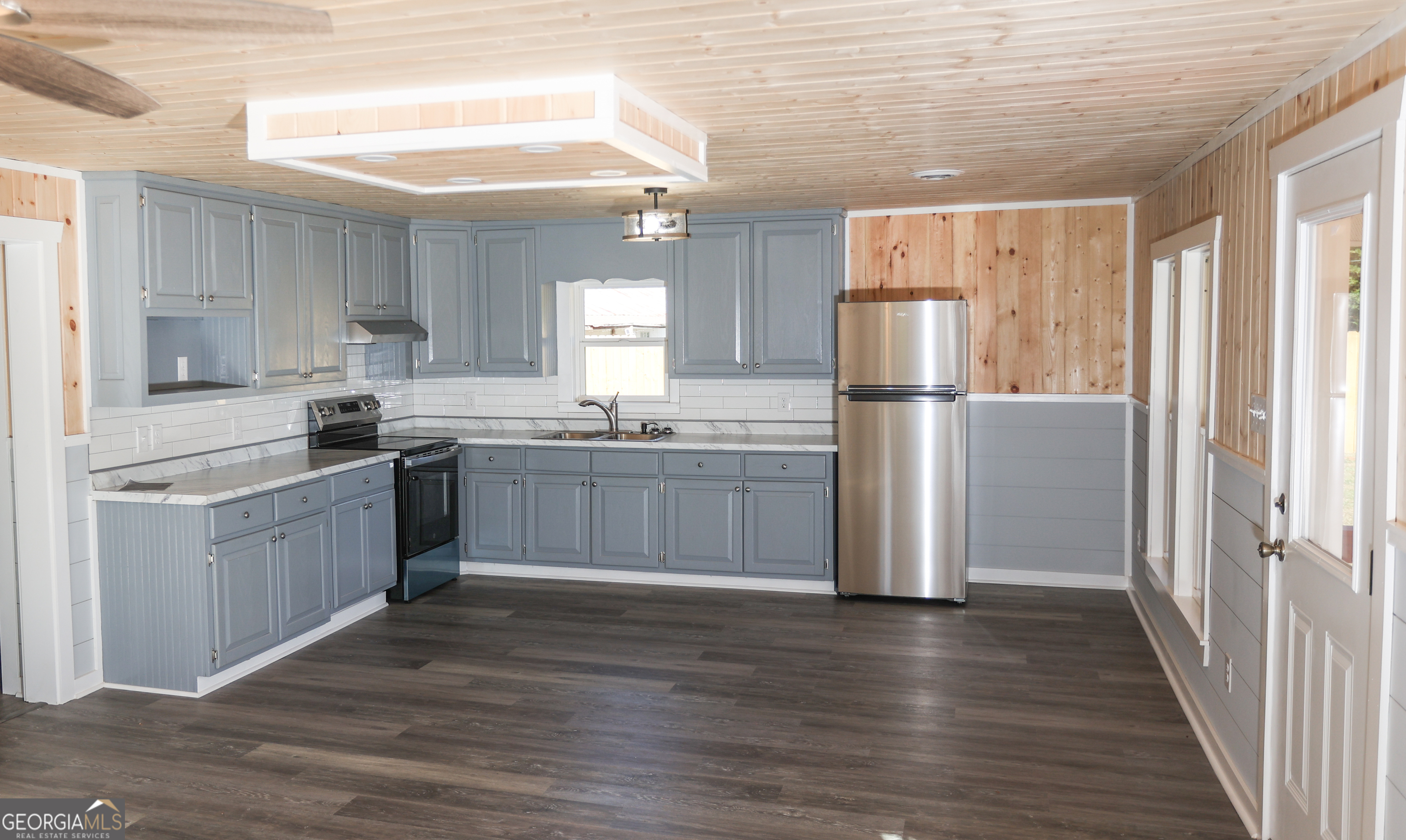 1045 Fairview School Road Demorest, GA 30535 - Photo 17 of 28