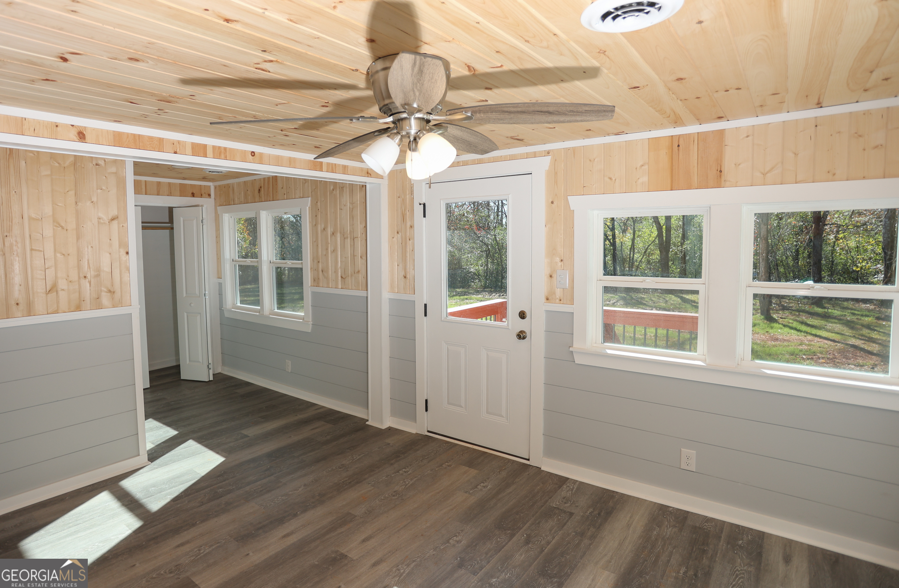 1045 Fairview School Road Demorest, GA 30535 - Photo 19 of 28