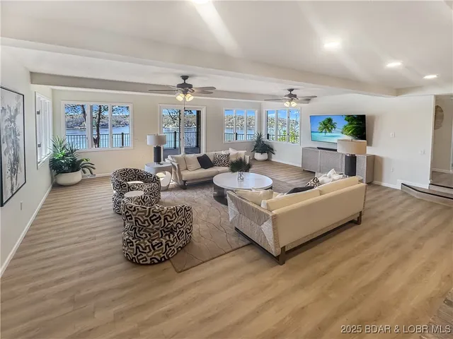 $7,500,000 | 120 Carson Drive, Sunrise Beach, MO 65079