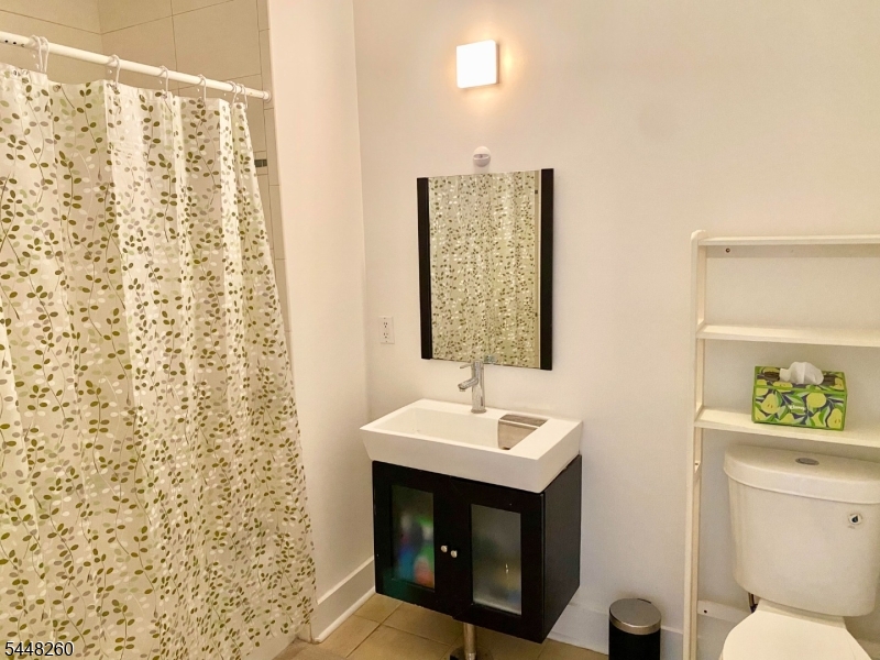 268 Main Street, Unit 2 Madison, NJ 07940 - Photo 6 of 9 Gallery Image 6