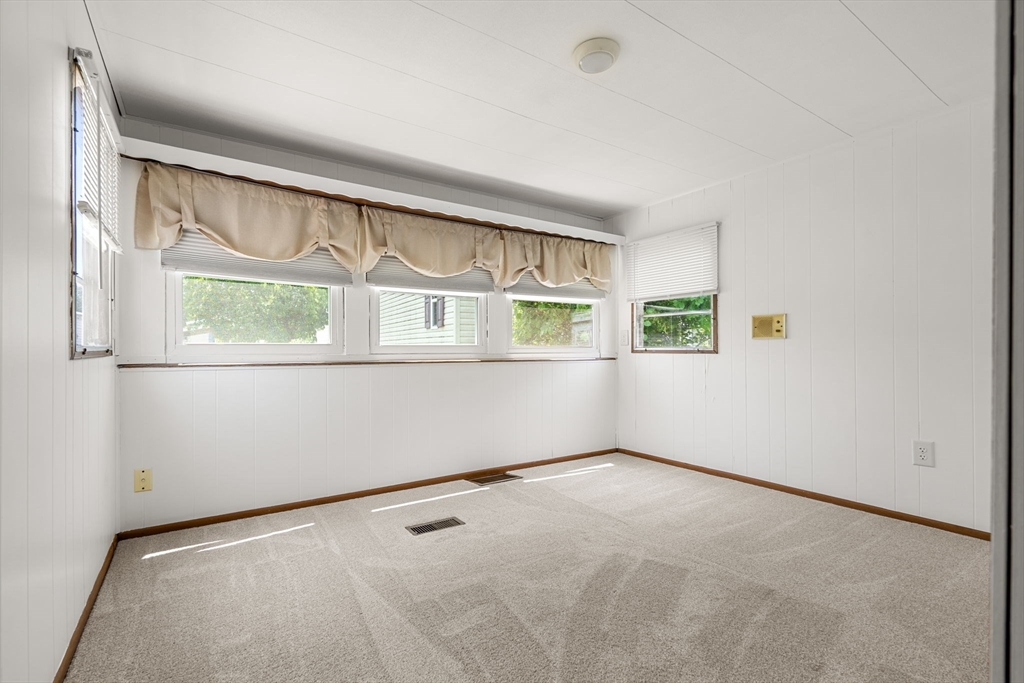 8 F Street Merrimac, MA 01860 - Photo 13 of 20 an empty room with windows