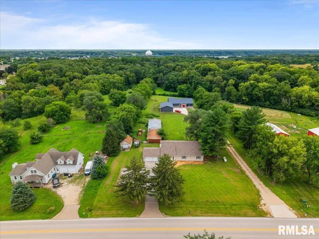 $519,000 | 1610 Wisconsin Street, Le Claire, IA 52753