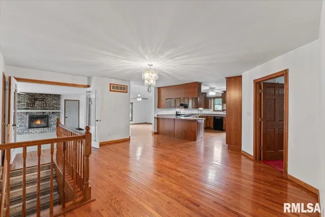 $519,000 | 1610 Wisconsin Street, Le Claire, IA 52753