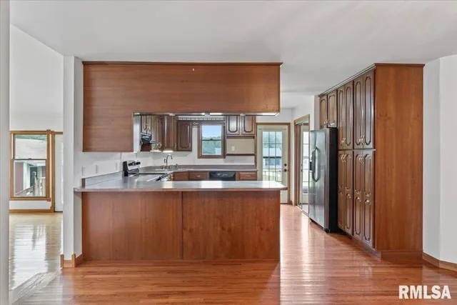 $519,000 | 1610 Wisconsin Street, Le Claire, IA 52753