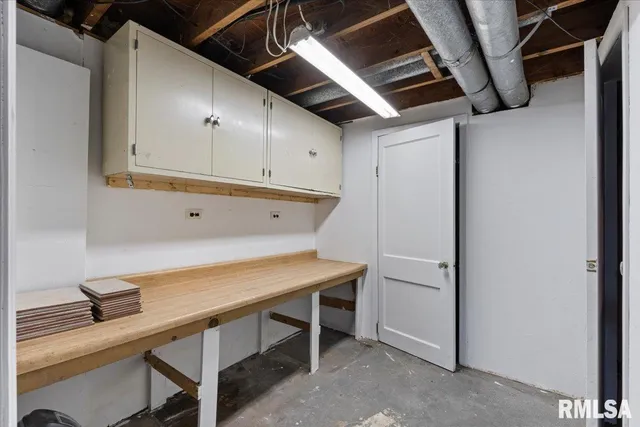 $519,000 | 1610 Wisconsin Street, Le Claire, IA 52753