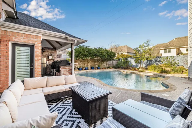 $650,000 | 4619 Brook Shadow Drive, Kingwood, TX 77345