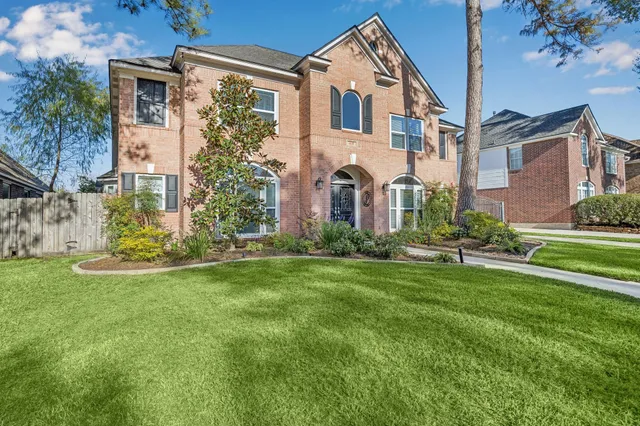 $650,000 | 4619 Brook Shadow Drive, Kingwood, TX 77345