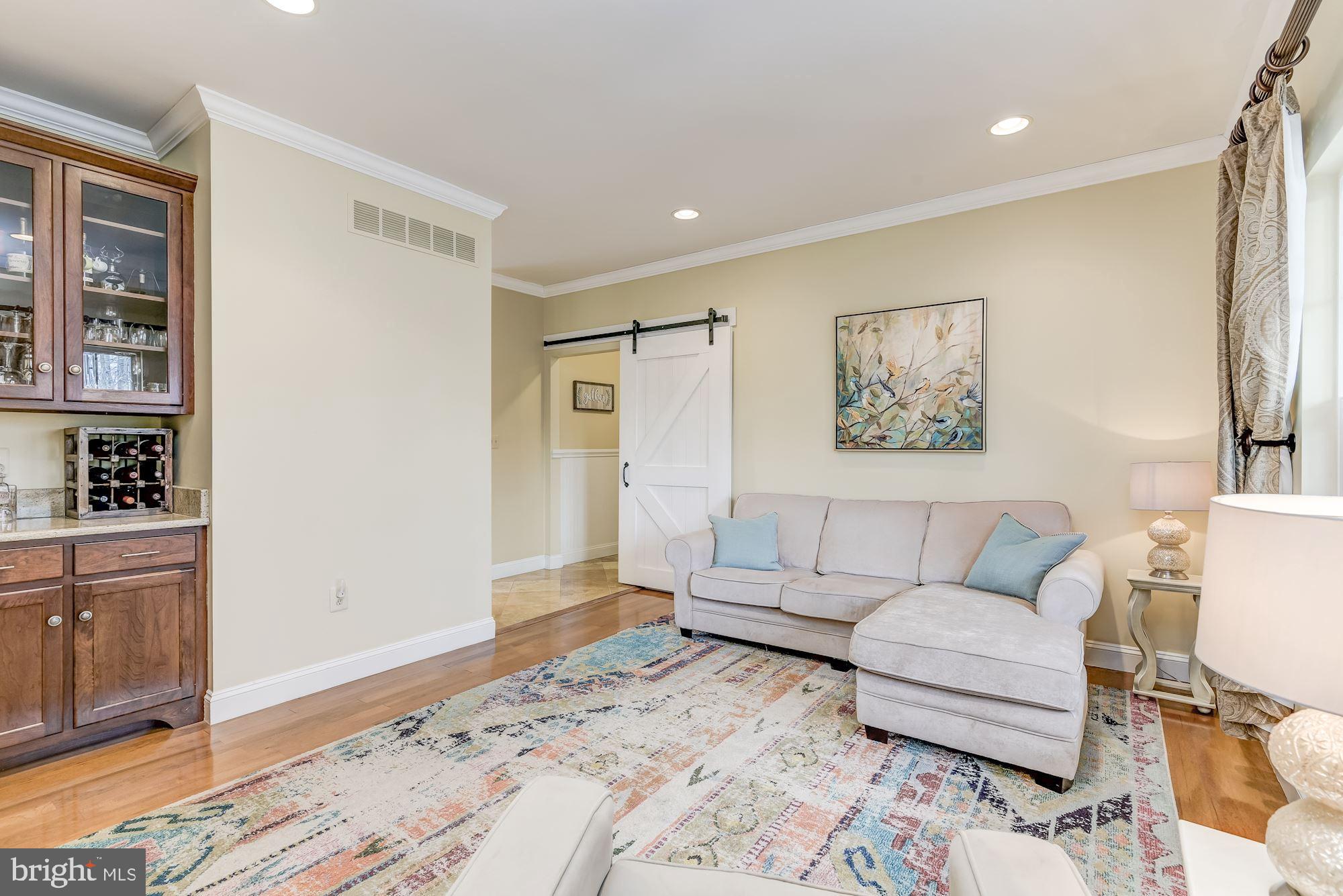15611 Bushy Park Road Woodbine, MD 21797 - Photo 14 of 92 Living Room