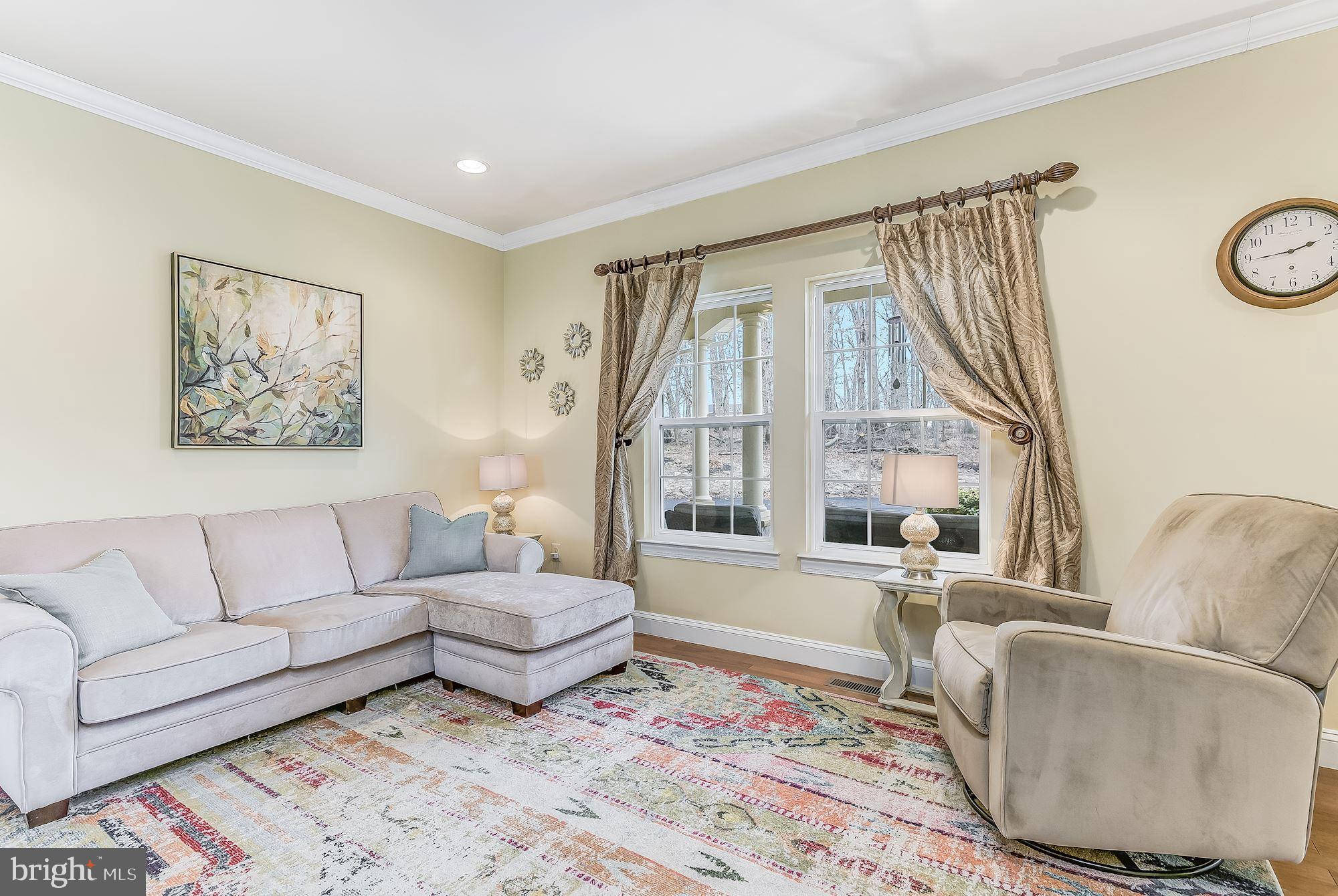 15611 Bushy Park Road Woodbine, MD 21797 - Photo 15 of 92 Living Room
