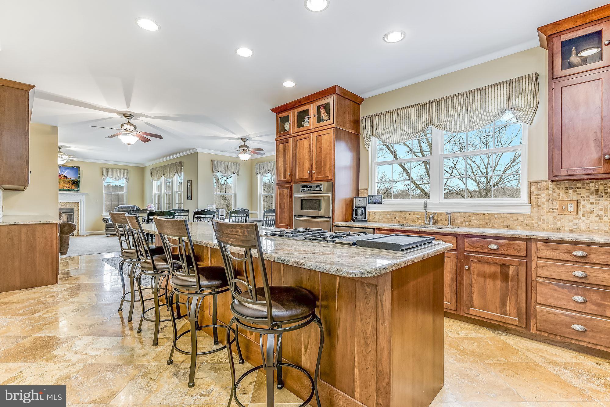 15611 Bushy Park Road Woodbine, MD 21797 - Photo 25 of 92 Breakfast Bar