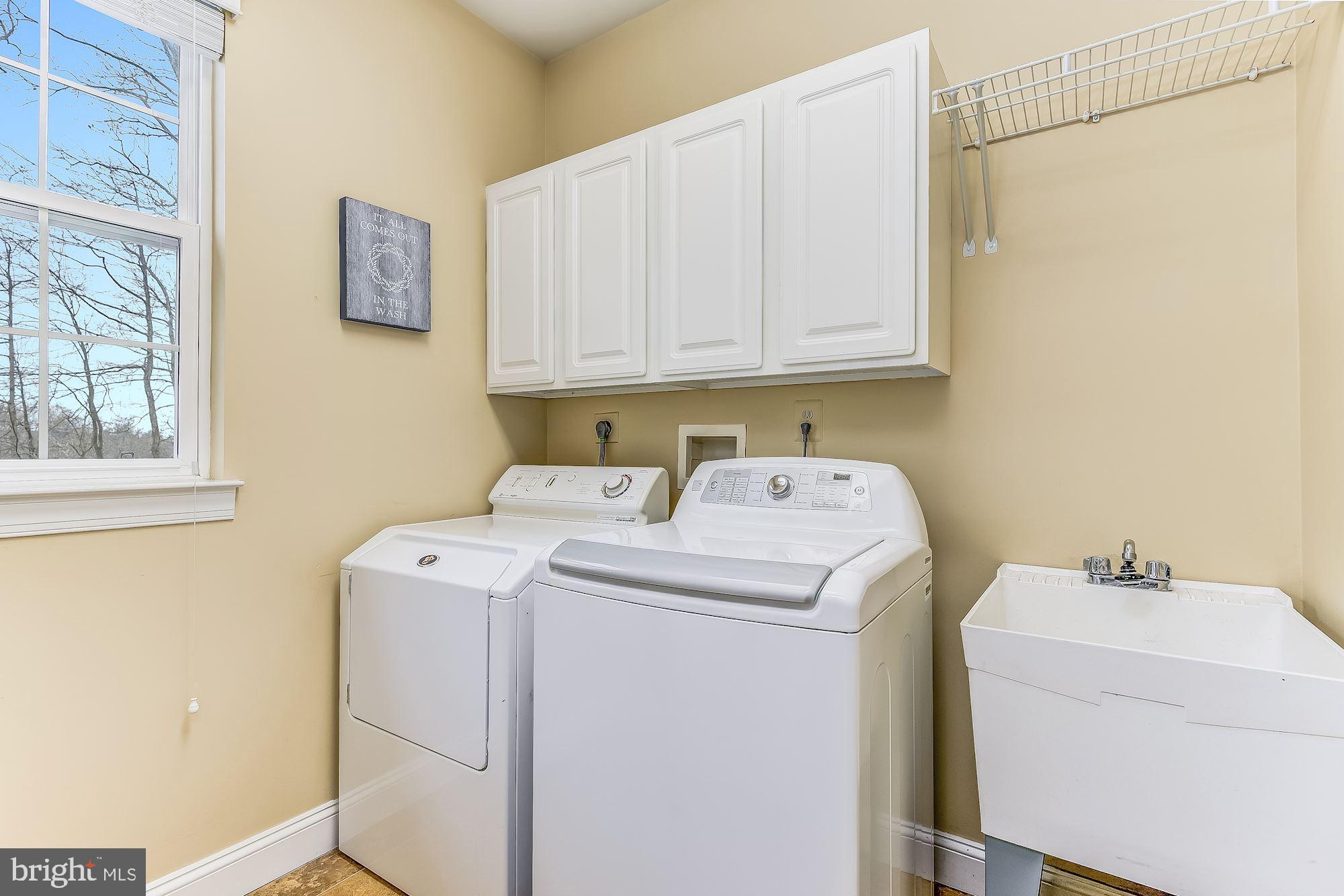 15611 Bushy Park Road Woodbine, MD 21797 - Photo 63 of 92 Main Level Laundry