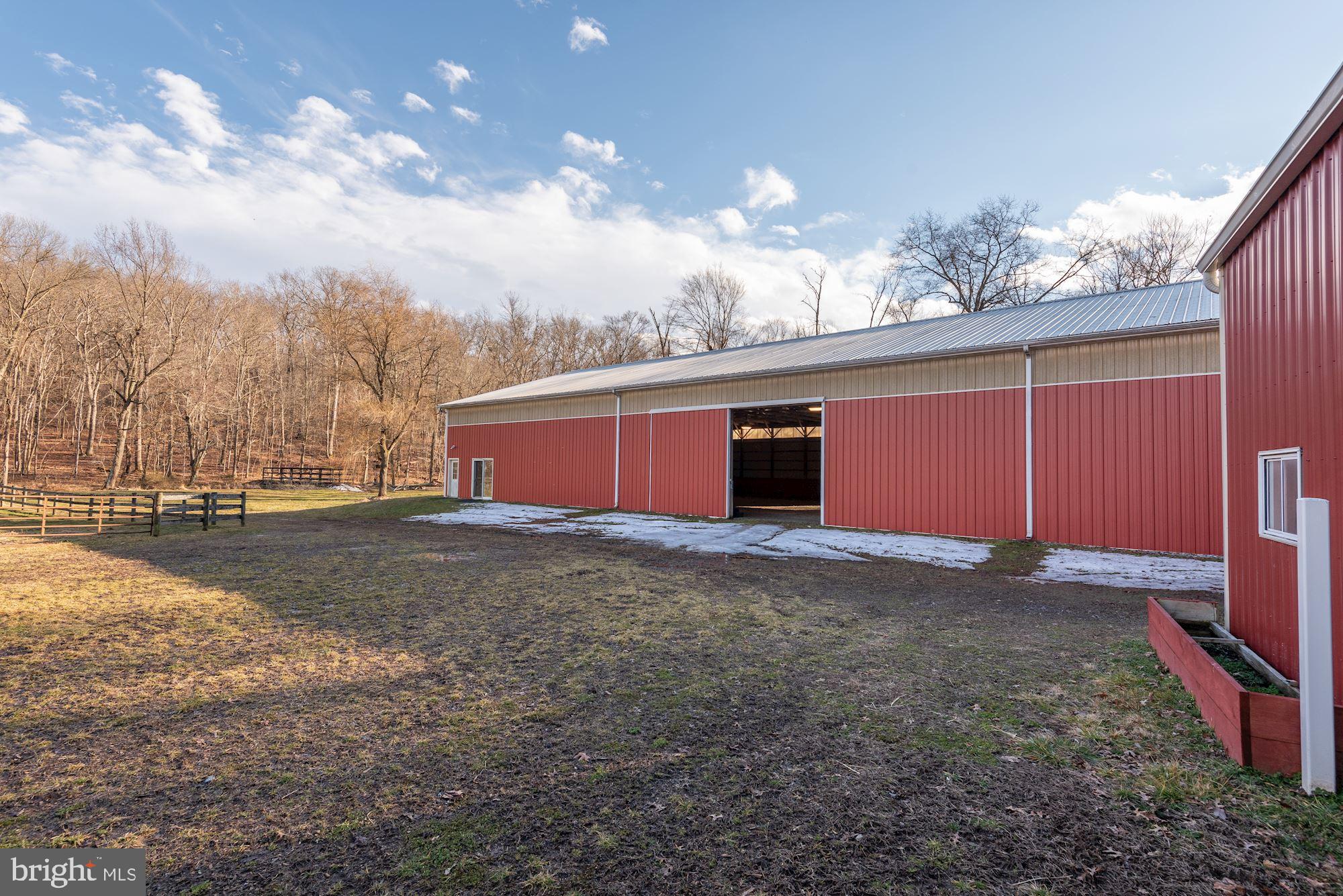 15611 Bushy Park Road Woodbine, MD 21797 - Photo 76 of 92 10-Stall Barn