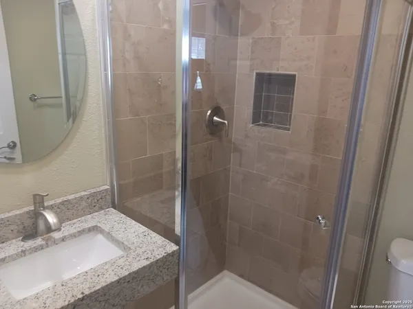 $1,000 | 212 Mclane Street, Unit B, San Antonio, TX 78212