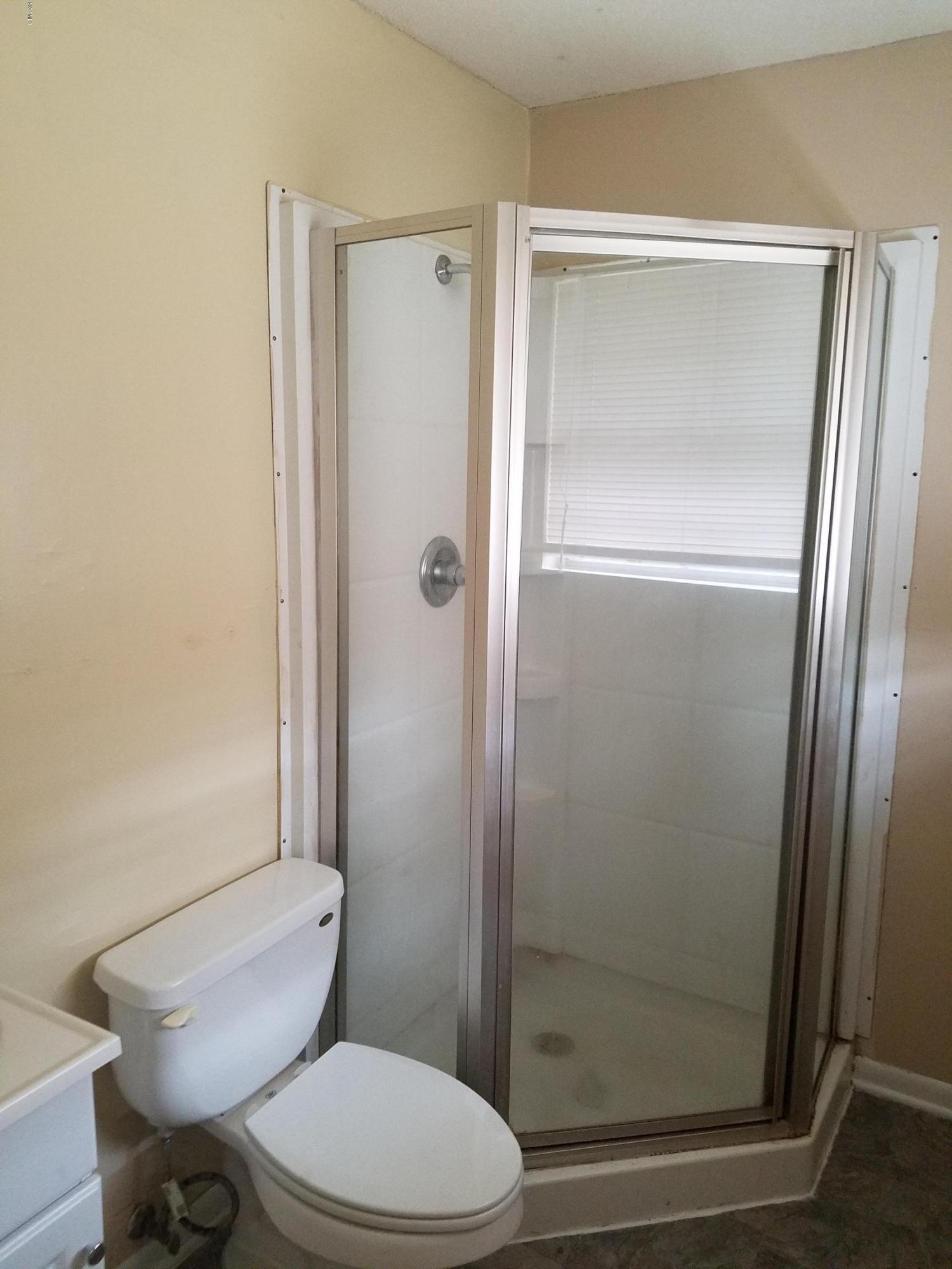 2602 George Street Gulfport, MS 39503 - Photo 10 of 15 20170217_102330
