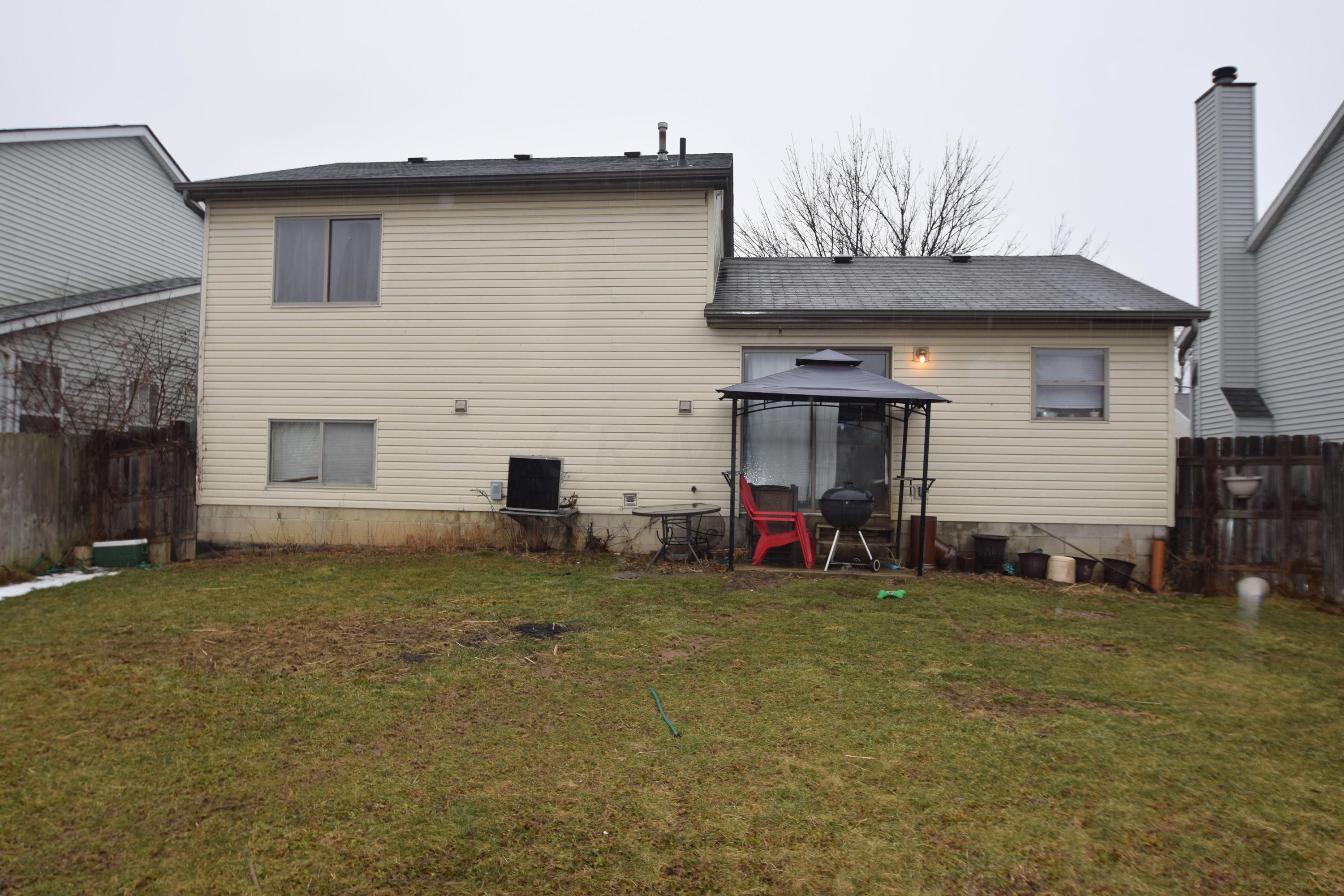 2772 Raphael Drive Columbus, OH 43232 - Photo 2 of 9 Gallery Image 2