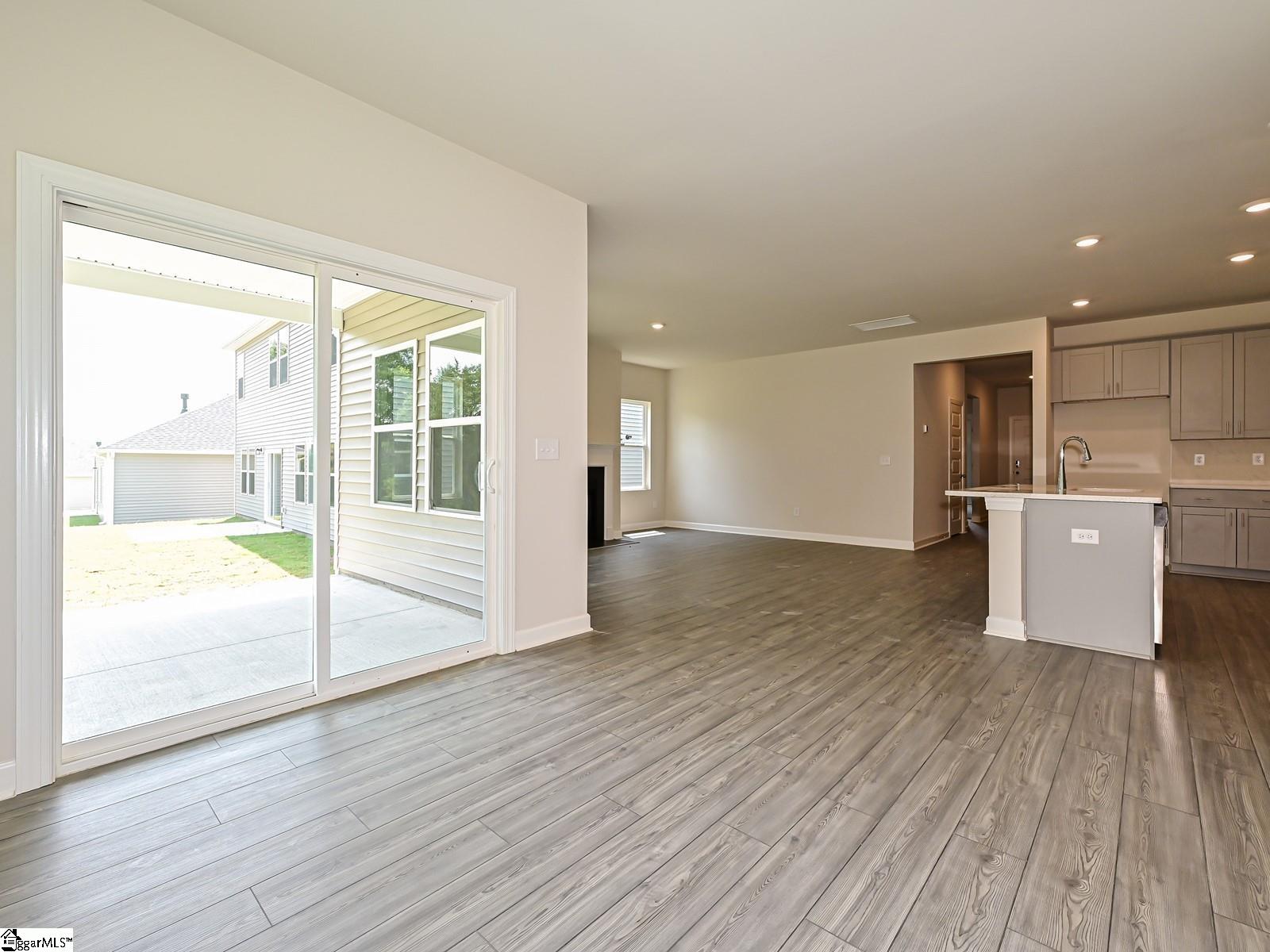 121 Vickery Road Woodruff, SC 29388 - Photo 8 of 24 Gallery Image 8