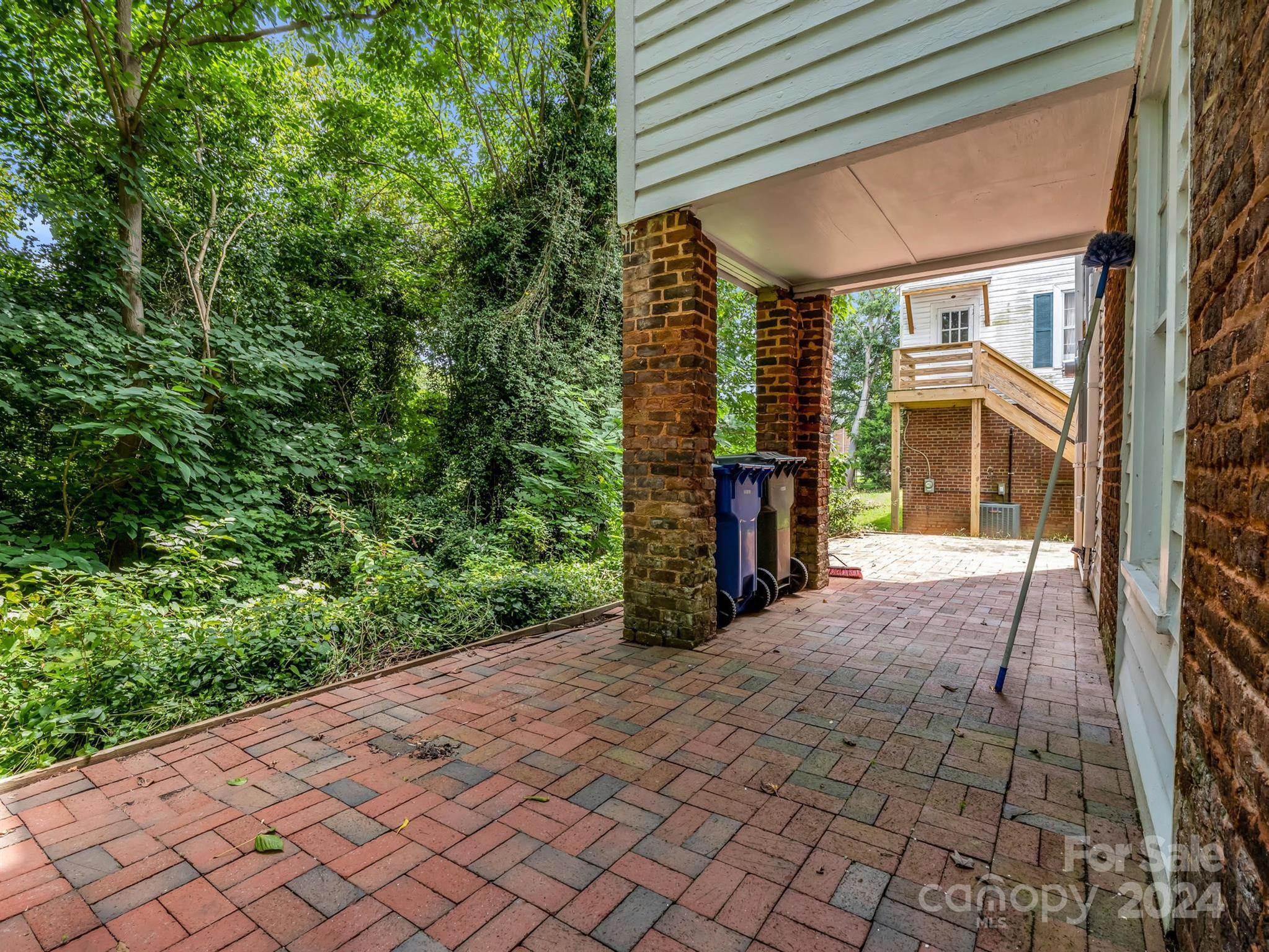 316 North Main Street Rutherfordton, NC 28139 - Photo 21 of 30 a view of a entrance gate of the house