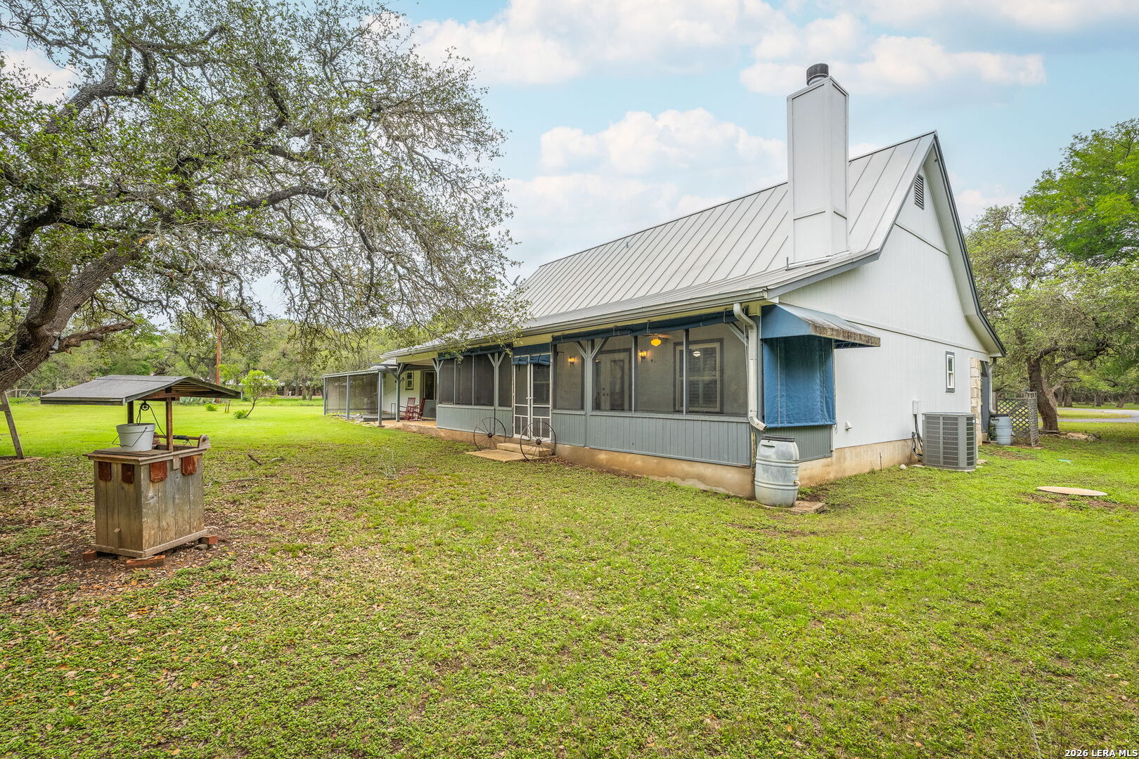 8580 Spring Branch Road Spring Branch, TX 78070 - Photo 9 of 39