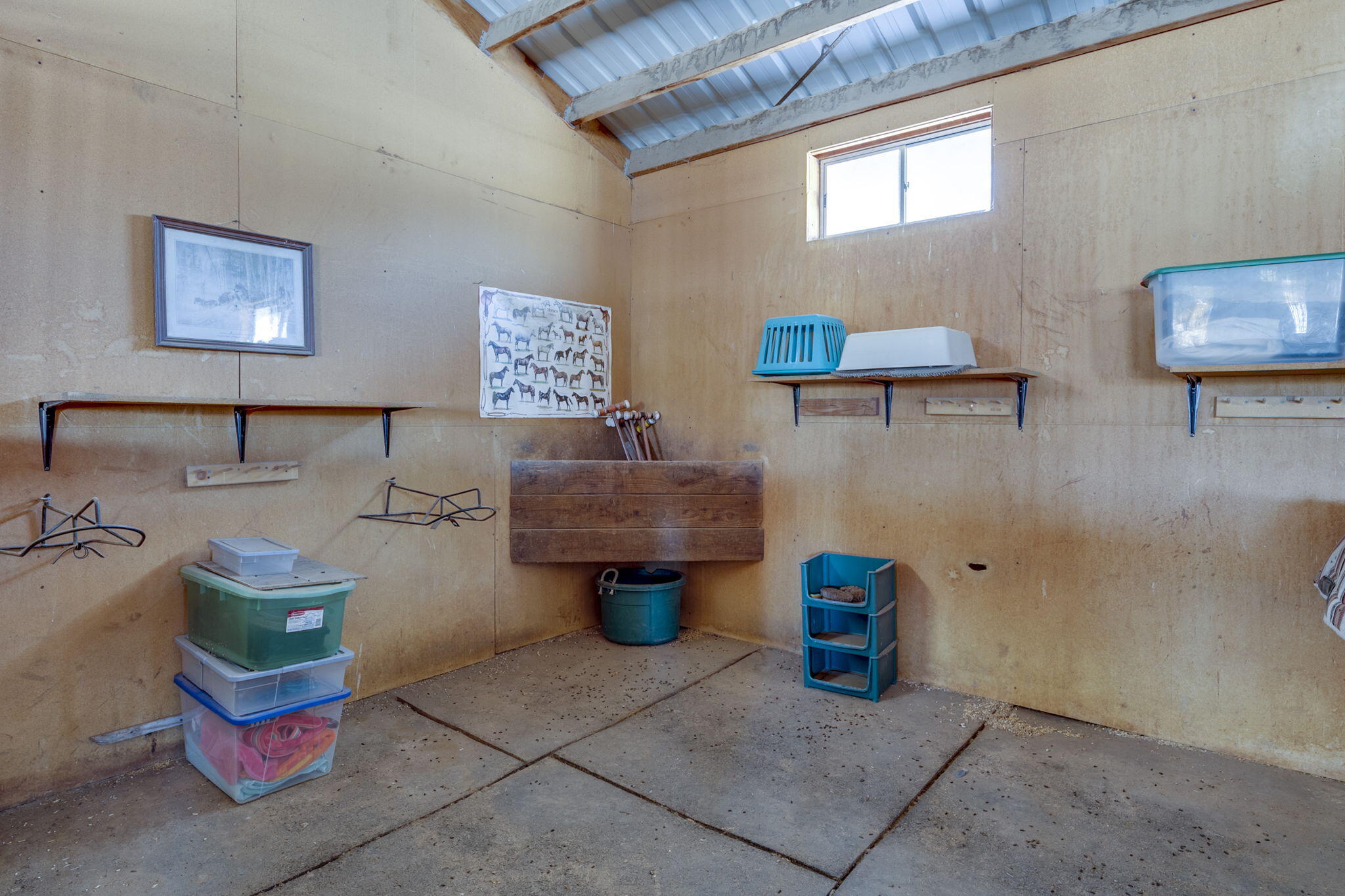 18625 Couch Market Road Bend, OR 97703 - Photo 23 of 36 double stall area
