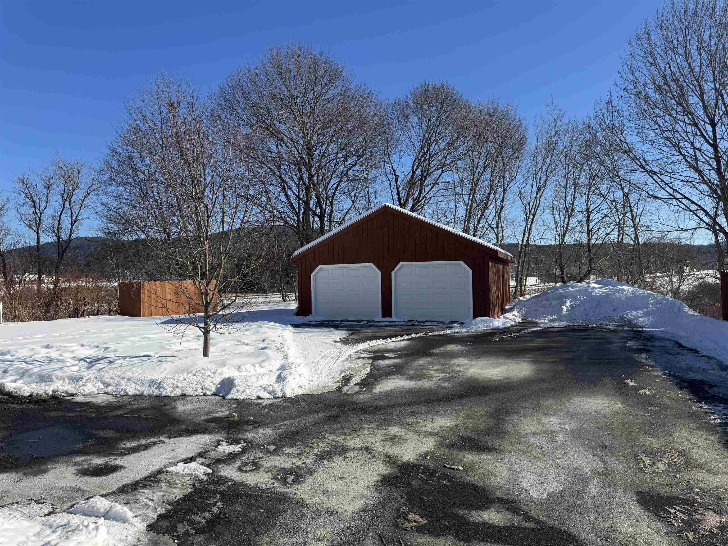 147 Hanover Street Lebanon, NH 03766 - Photo 5 of 40