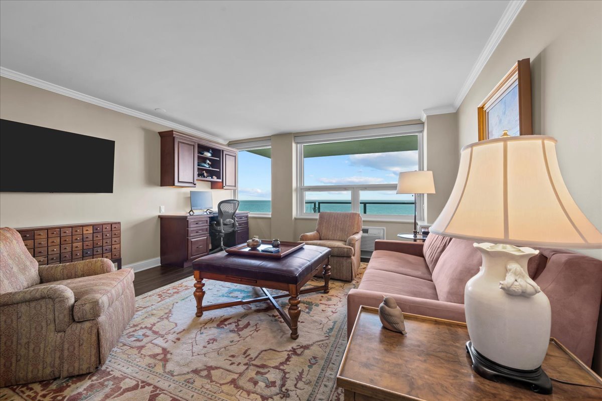 1630 Sheridan Road, Unit 9C Wilmette, IL 60091 - Photo 13 of 31