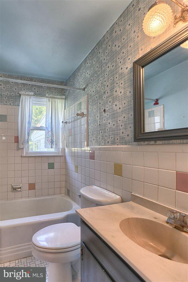 652 Briarcliff Road Middletown, PA 17057 - Photo 7 of 11 Gallery Image 7