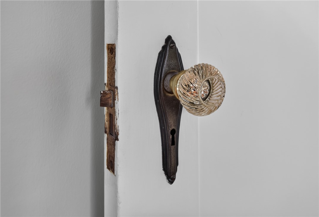 373 Aberdeen Street Rochester, NY 14619 - Photo 24 of 39 One of the most beautiful glass door knobs -throughout