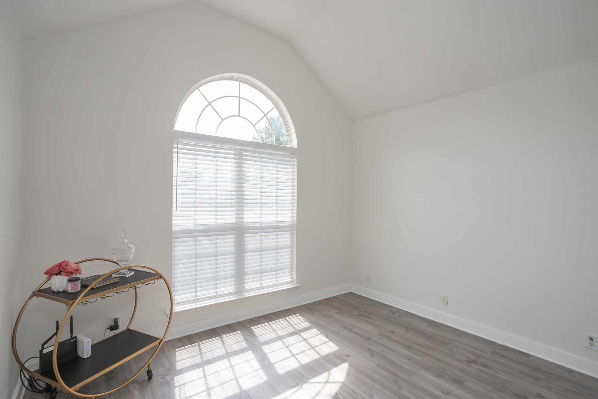 7337 Campton Road Nashville, TN 37211 - Photo 30 of 53 an empty room with a window