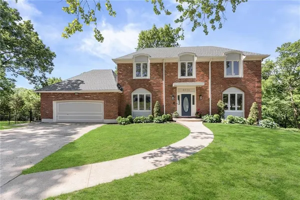 $495,000 | 8426 Woodson Place, Raytown, MO 64138