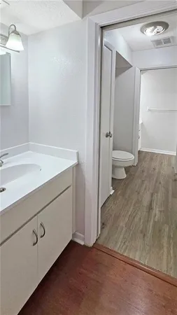 $160,000 | 6222 Robinson Street, Unit 3, Overland Park, KS 66202