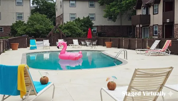 $160,000 | 6222 Robinson Street, Unit 3, Overland Park, KS 66202