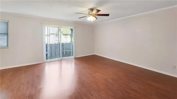 $160,000 | 6222 Robinson Street, Unit 3, Overland Park, KS 66202