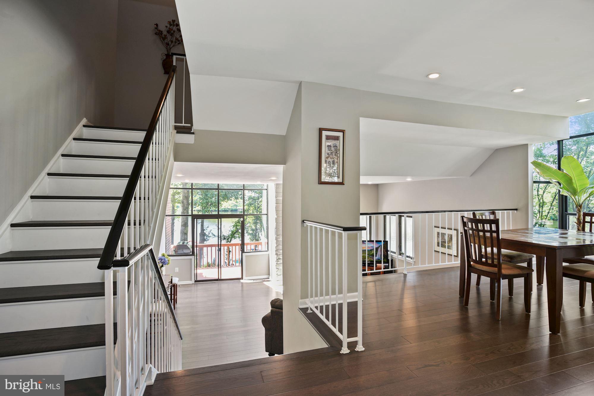 11004 Thrush Ridge Road Reston, VA 20191 - Photo 11 of 38