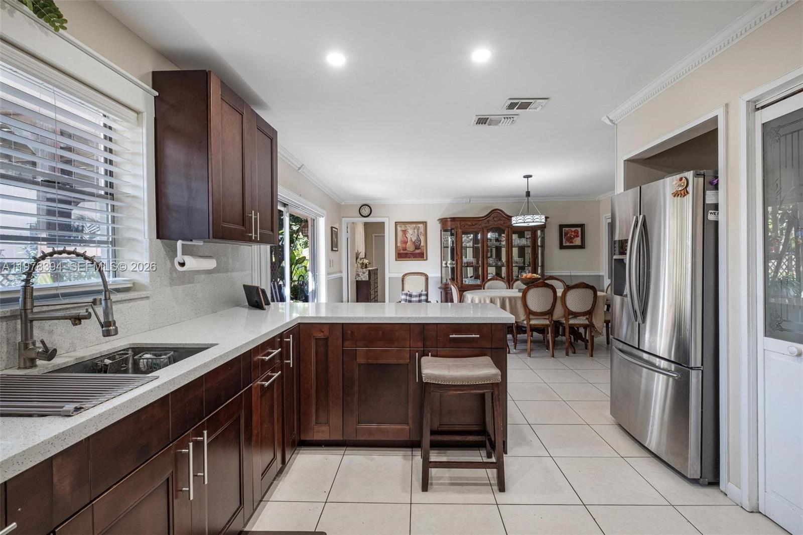 2862 Southwest 38th Court Miami, FL 33134 - Photo 35 of 67