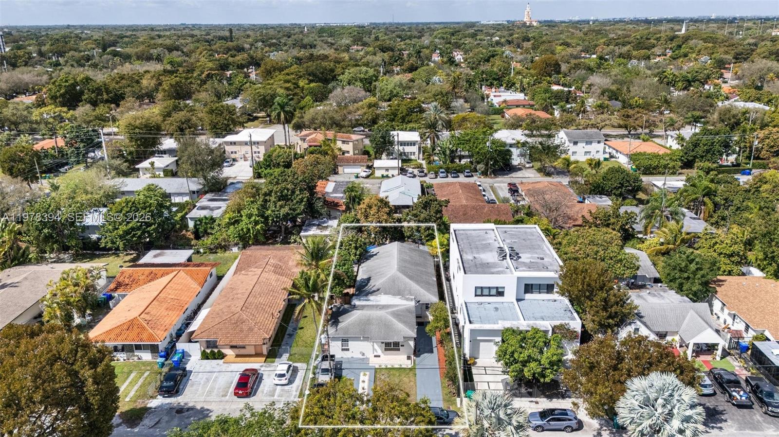 2862 Southwest 38th Court Miami, FL 33134 - Photo 59 of 67