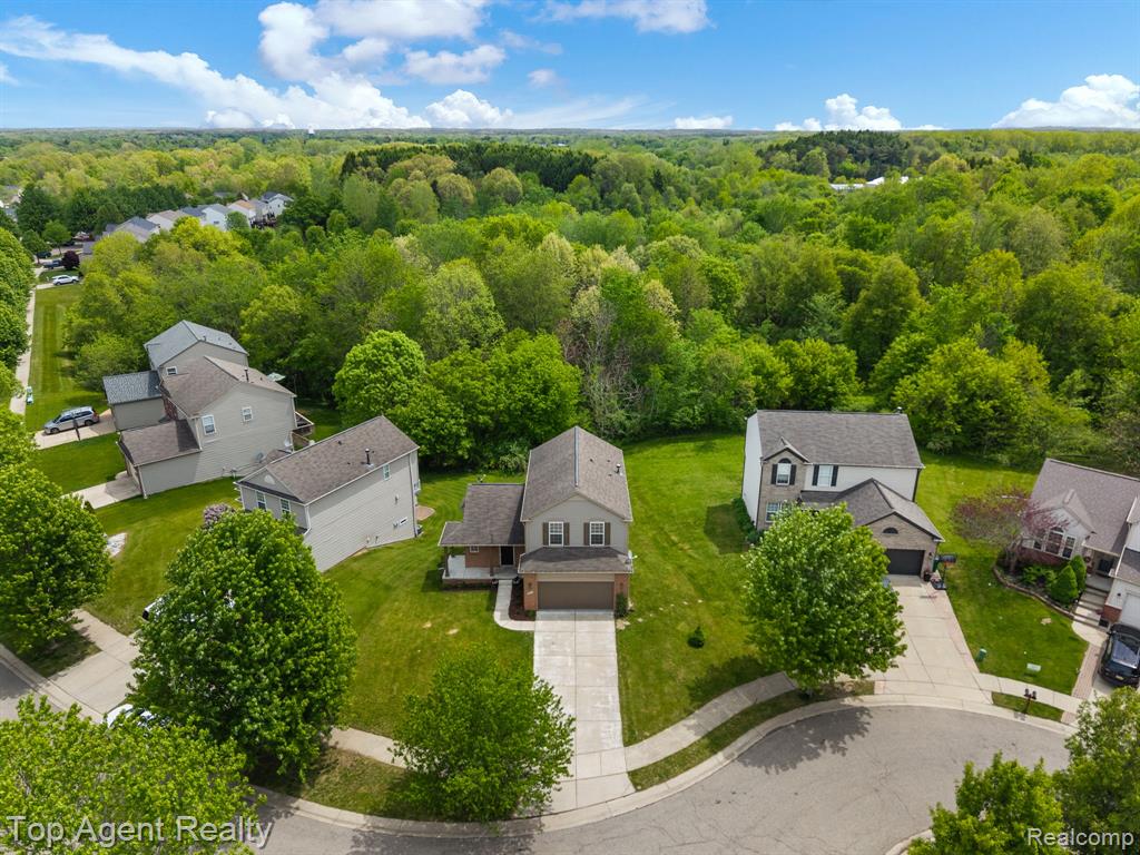 907 Deer Valley Road Holly, MI 48442 - Photo 29 of 44