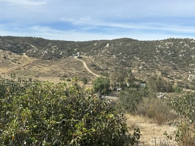 17 Ginter Hemet, CA 92544 - Photo 11 of 16