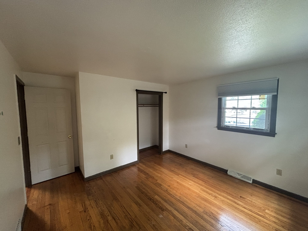39 Huntington Road Hadley, MA 01035 - Photo 19 of 25
