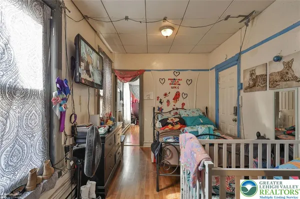 $340,000 | 424 North 6th Street, Allentown, PA 18102
