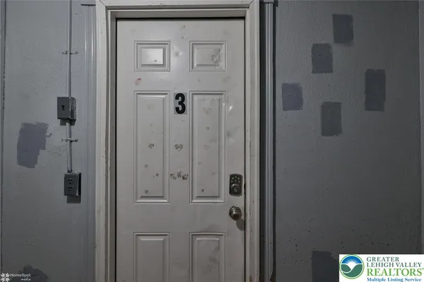 $340,000 | 424 North 6th Street, Allentown, PA 18102