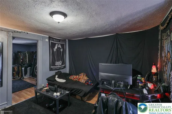 $340,000 | 424 North 6th Street, Allentown, PA 18102