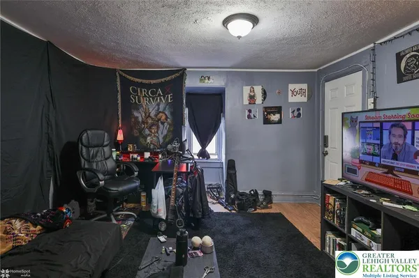 $340,000 | 424 North 6th Street, Allentown, PA 18102